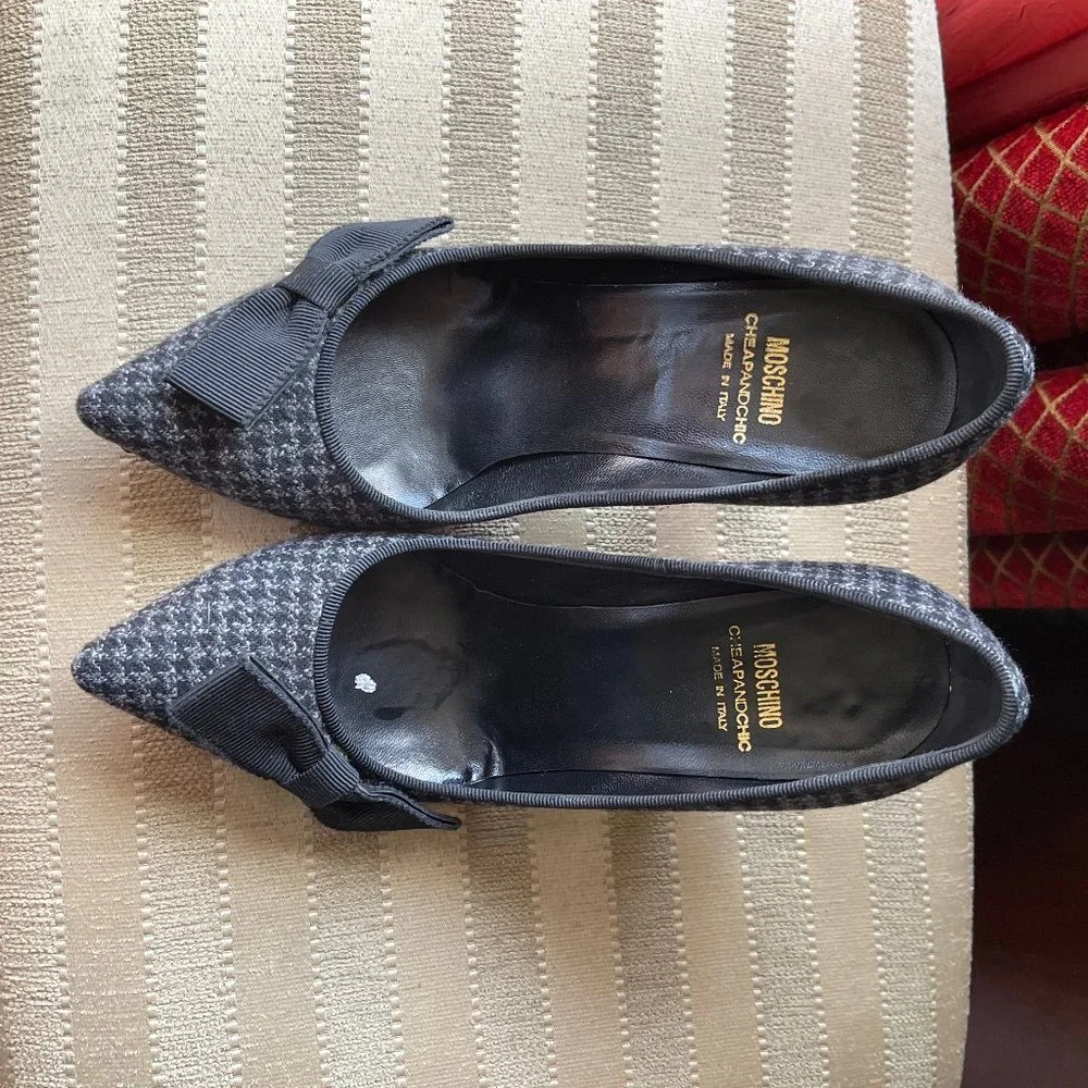 Moschino Gray Plaid Fabric Leather Bow Pumps